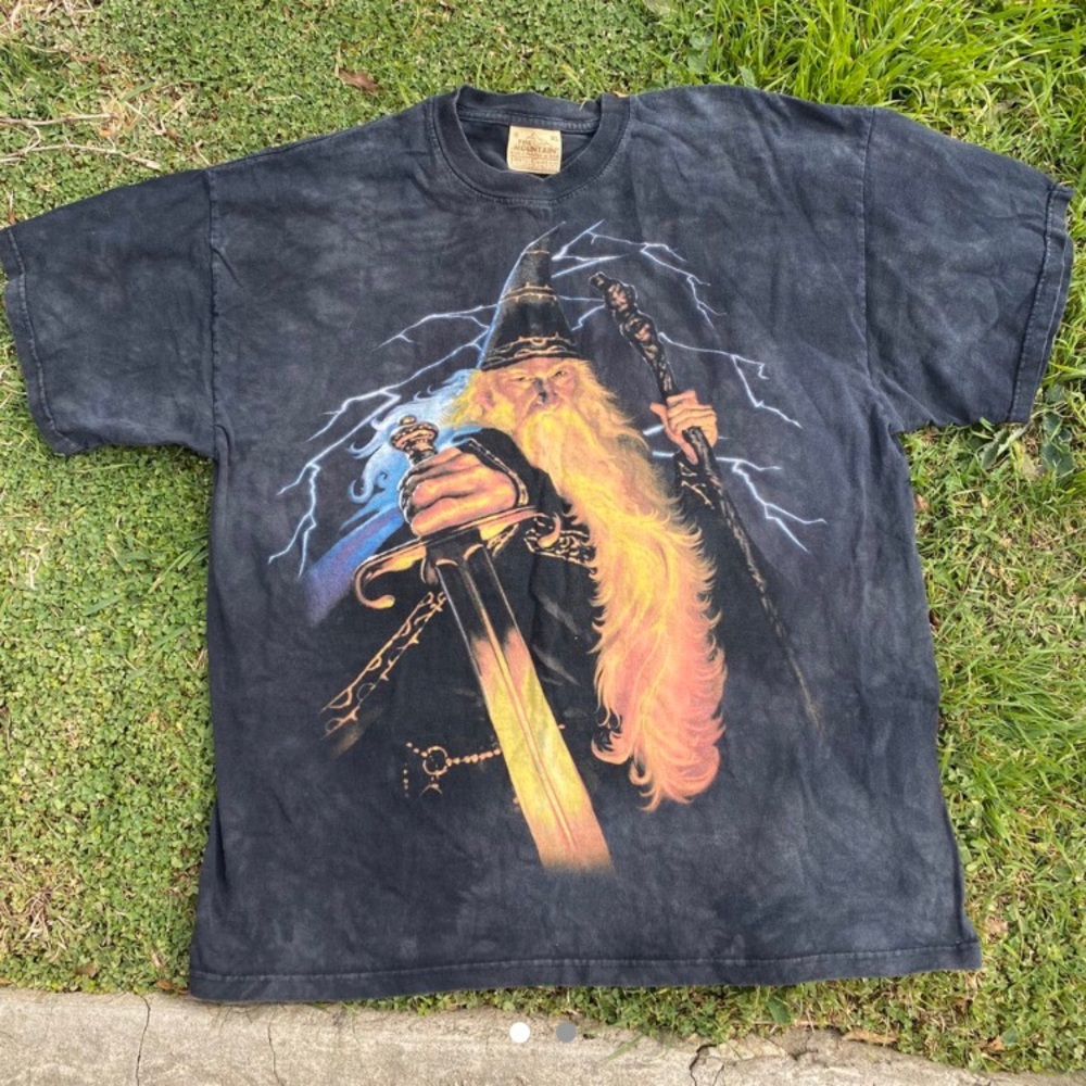 Vintage The Mountain Wizard Lighting Warrior Shirt